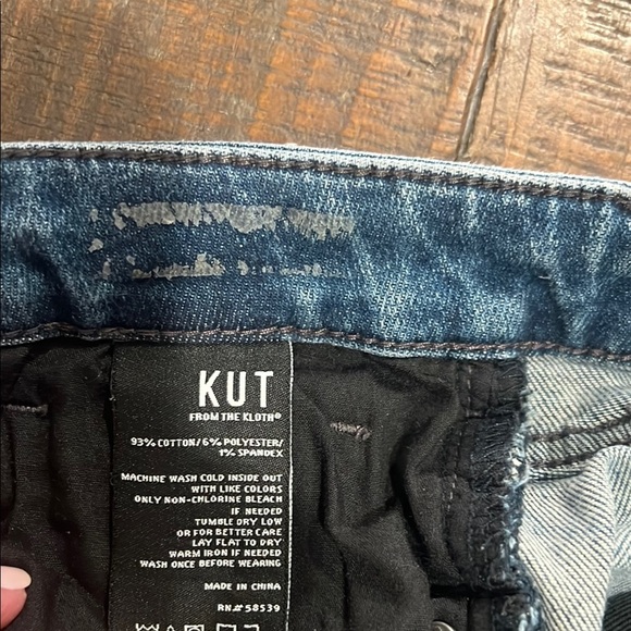 Kut from the Kloth Chrissie high waist raw hem slim straight leg Jeans - Picture 4 of 5